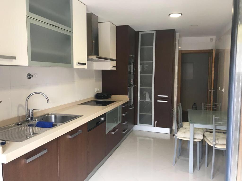 Luxury Aparthotel Colinas Do Cruzeiro โอดิเวลัส ภายนอก รูปภาพ